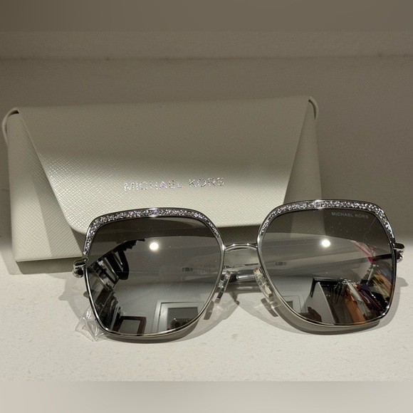 🆕 Michael Kors glasses - Picture 2 of 10